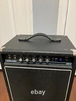 Acoustic B-20 Bass guitar amplifier, perfect condition