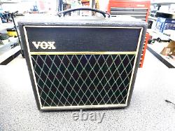 VOX Pathfinder 15R Amplifier Model V9168R