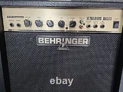 Ampli combo basse Behringer Ultrabass BX300 30w 1x10