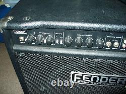 Ampli de basse Fender Rumble 150 avec roulettes