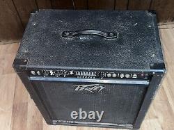 Ampli pour basse Peavey Black Tko 115s avec haut-parleur de 15 pouces et 80 watts, modèle vintage