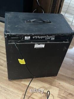 Ampli pour basse Peavey Black Tko 115s avec haut-parleur de 15 pouces et 80 watts, modèle vintage