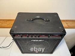 Amplificateur de guitare Peavey Basic 112 Bass Combo Amp 1x12 Audio Electric USA MADE